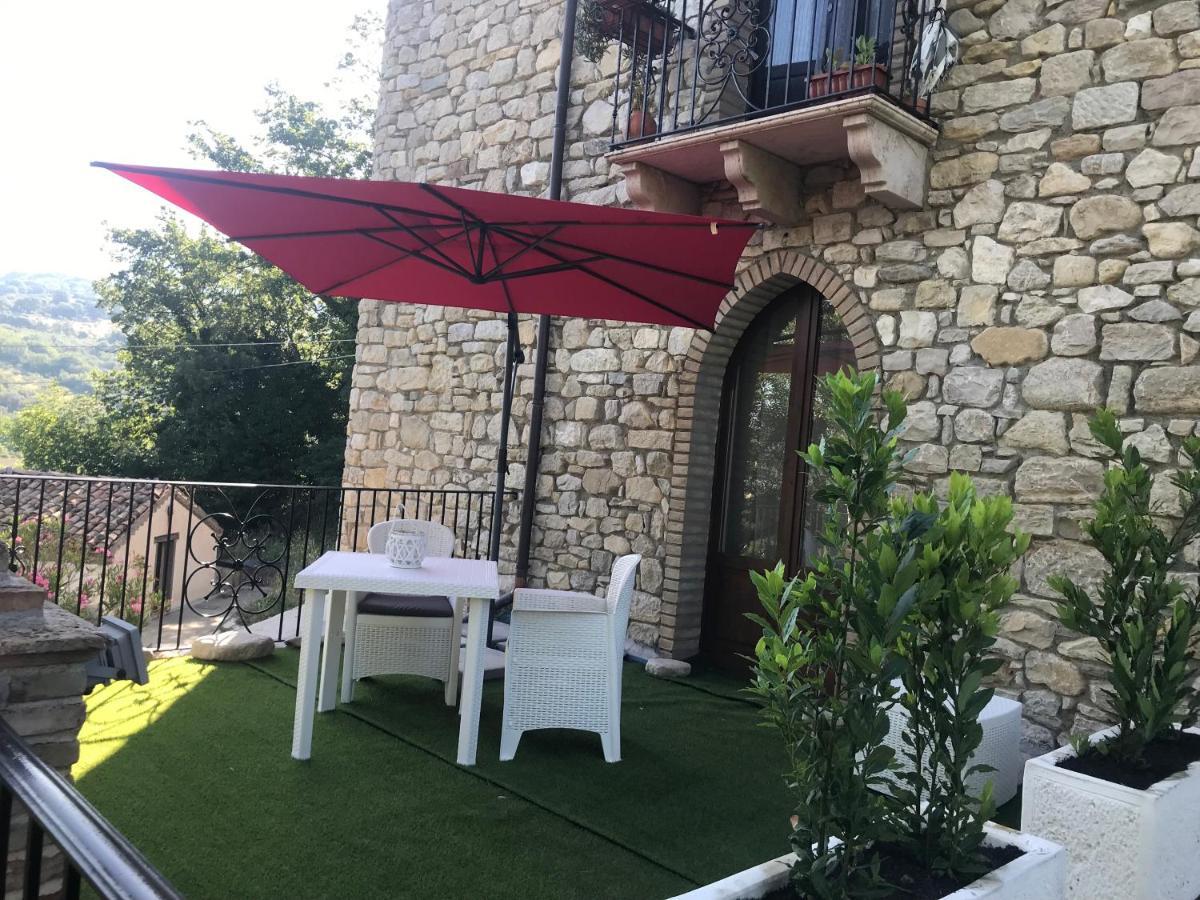 Hotel Lo Smeraldo Roccavivara Zewnętrze zdjęcie